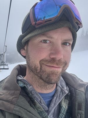 Pedro, 41