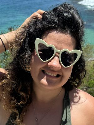 Dayana, 30