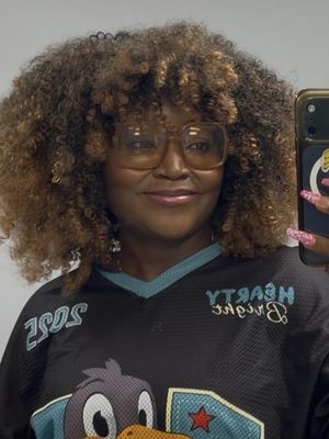 Viva, 35