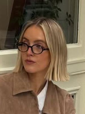 Roberta, 22
