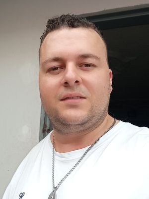 Andres, 35