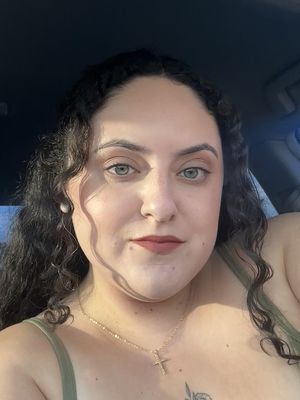 Wanda, 26