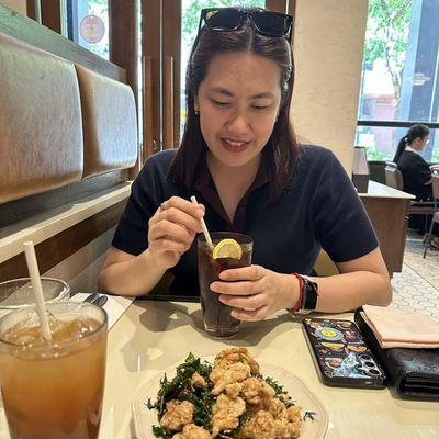 Angeline, 37