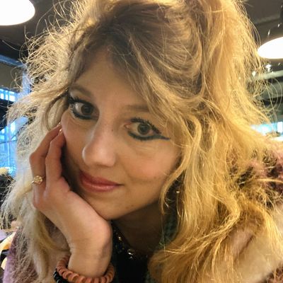 Agnes, 40