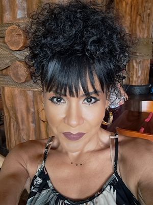 Ana, 47
