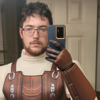 Robert, 24