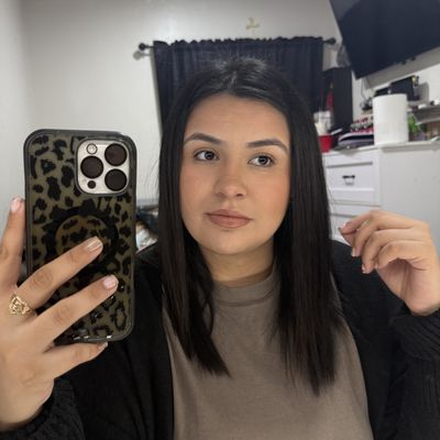 Gabriella, 26