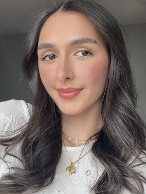 Maria, 18