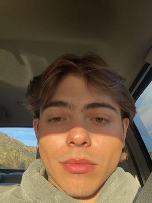 Mitchell, 22