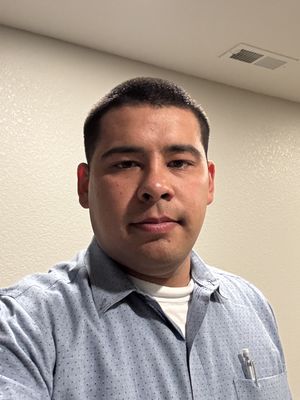 Alden, 28