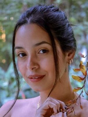 Camilla, 31