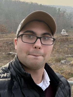 Sam, 22