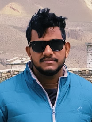 Amit, 28