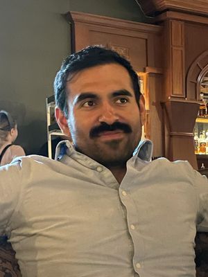 Benjamin, 30