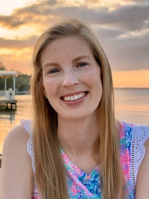 Megan, 37