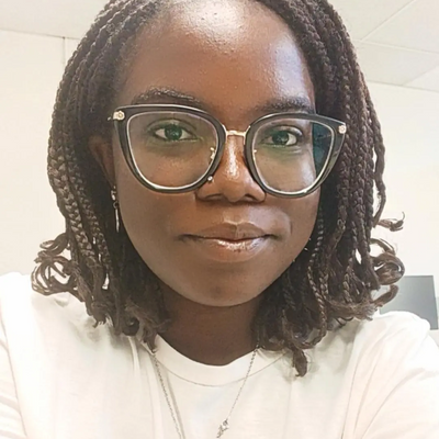 Marie, 19