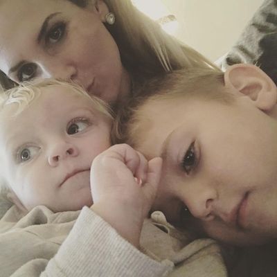Sarah, 43