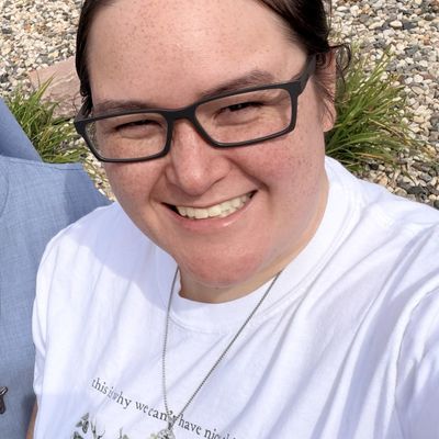 Marie, 37