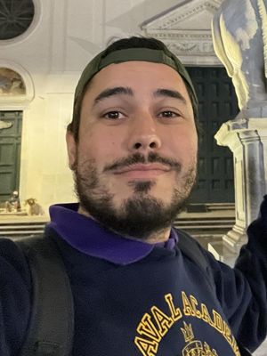 Roberto, 27