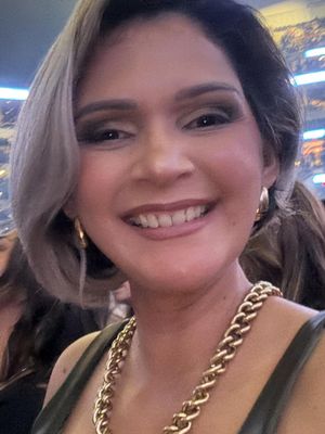 Rosi, 46