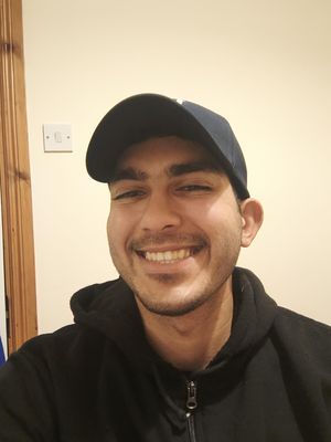 Manu, 27