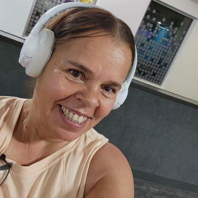 Patricia, 53