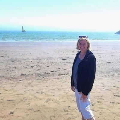 Maureen, 63