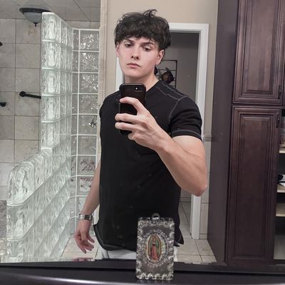 Ryan, 22