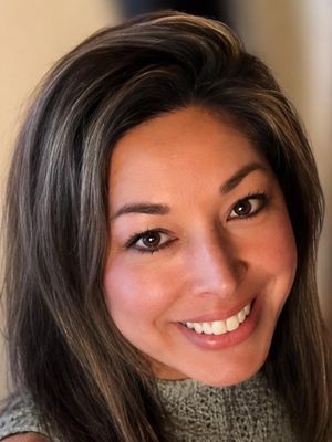 Anna, 46