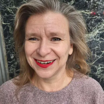 Kimberly, 54