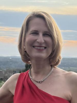 Laura, 57