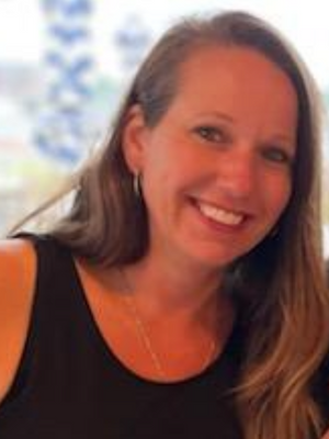 Nicole, 49