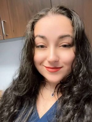 Roberta, 41