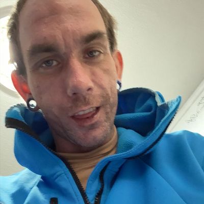 Alexander, 35