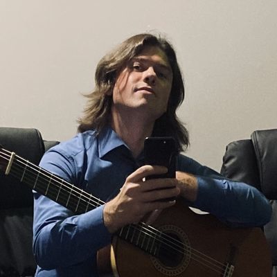 Maciej, 39