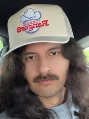 Dustin, 27