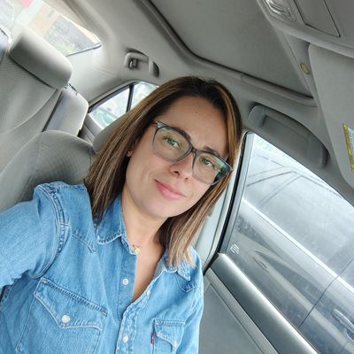 Silvia, 41