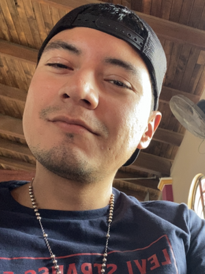 Diego, 33