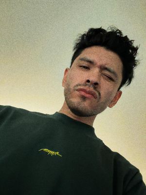 Christian, 28