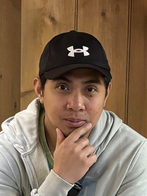 Chris, 35