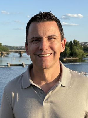 Joe, 51