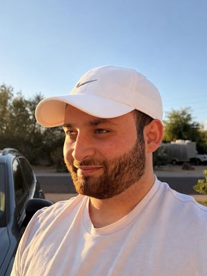 Ariel, 24