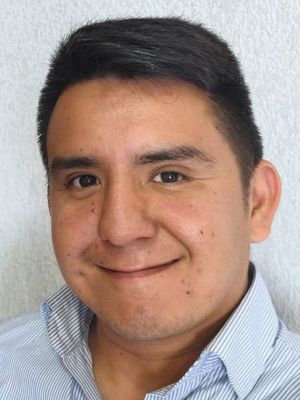 Fernando, 35