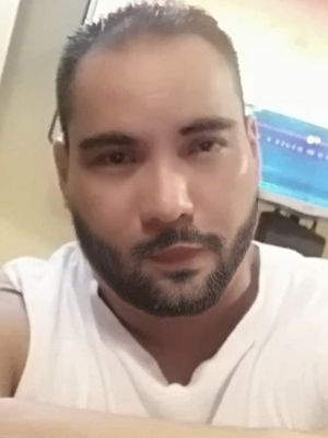 Christian, 39