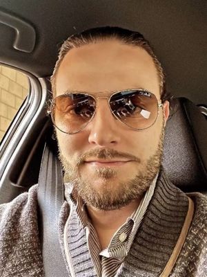 Vincenzo, 34