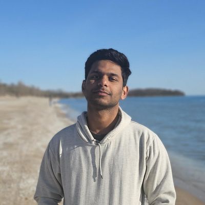 Thomas, 24