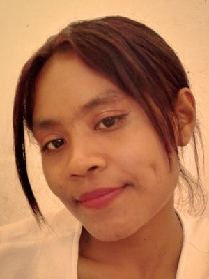 Illona, 23