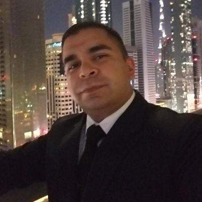 Johnny, 43