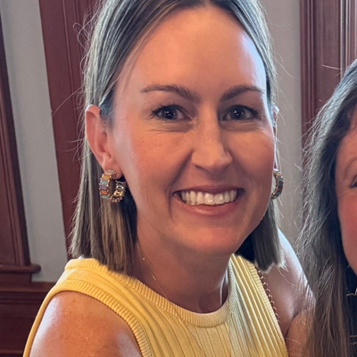 Amanda, 37