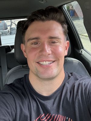 Jonathan, 31